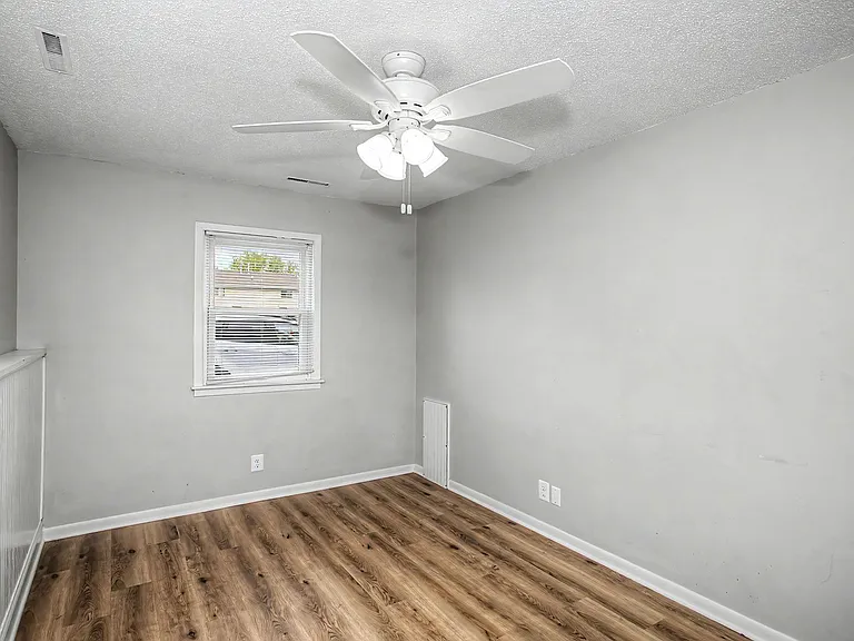 1411 Georgia Ave — Photo 20