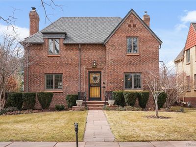 945 Niagara Street, Denver, CO, 80220