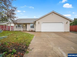 514 SW Wyatt St, Dallas, OR 97338