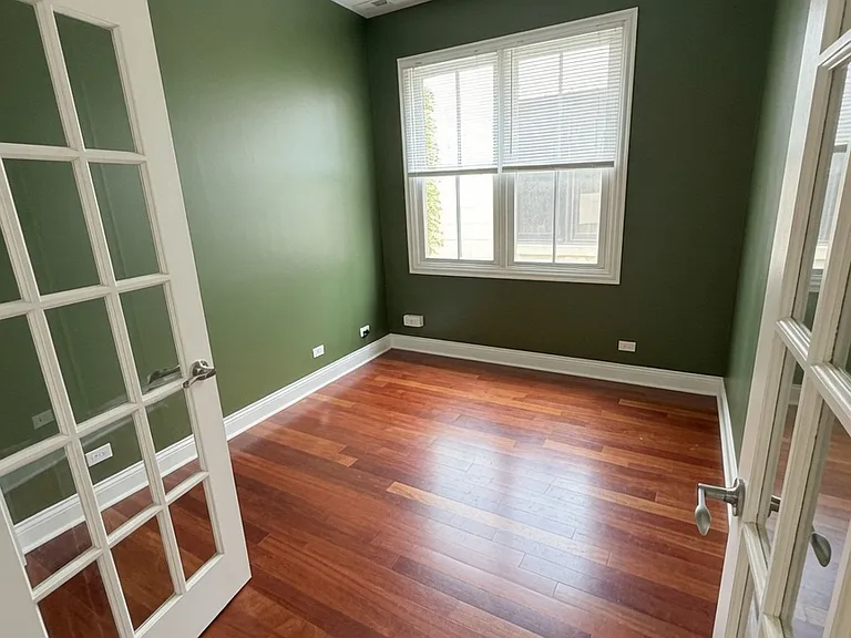 2243 N Lister Ave #401 — Photo 32