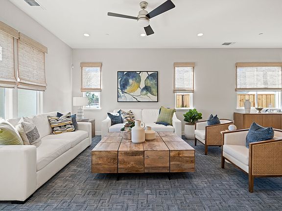 Greenway Residence 3 - Living