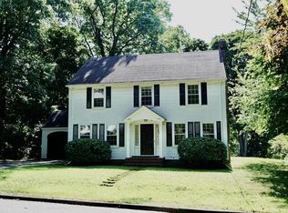 9 Arthur Ave, Marblehead, MA 01945