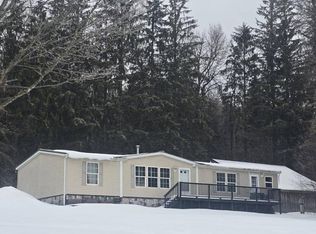 127 Hidden Acres Dr, Richfield Springs, NY 13439