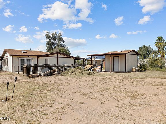 5th image of 1567 S LAWSON Drive