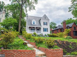 926 26th St S, Arlington, VA 22202