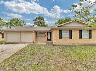 105 Roma Dr, Garland, TX 75041