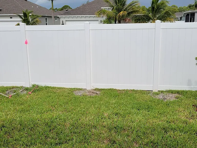 2740 Hogan Dr — Photo 9