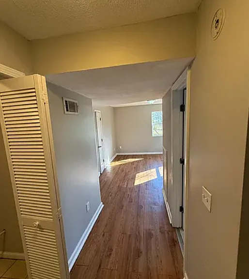 262 Perry Hill Rd — Photo 17