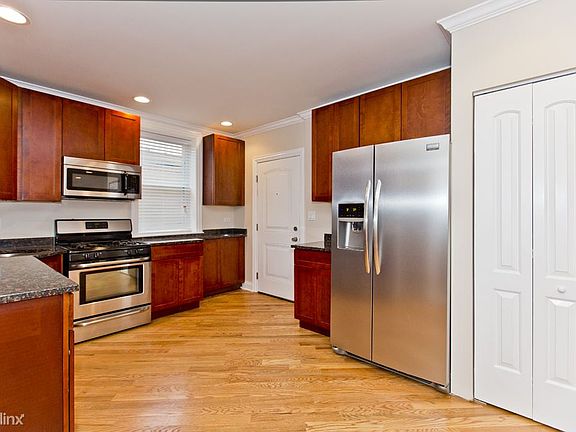 3rd image of 4016 N Central Park Ave APT 1E