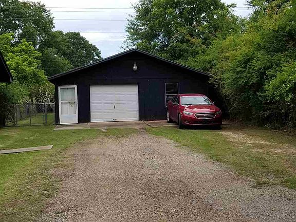 3rd image of 2503 E Avenue B