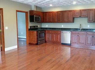 1291 Plainfield St #3, Johnston, RI 02919