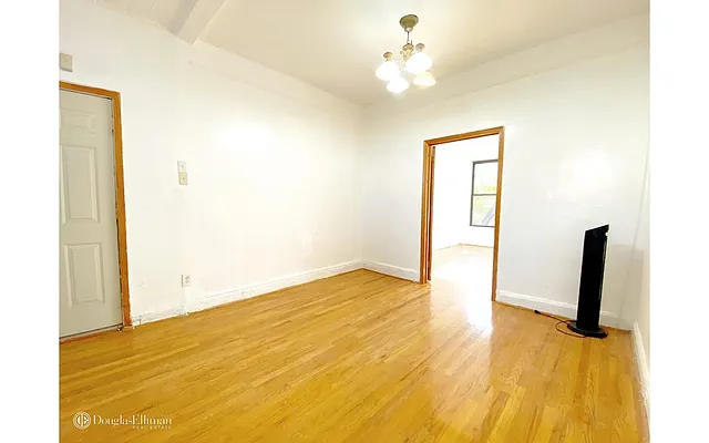 Rented by Douglas Elliman | media 44