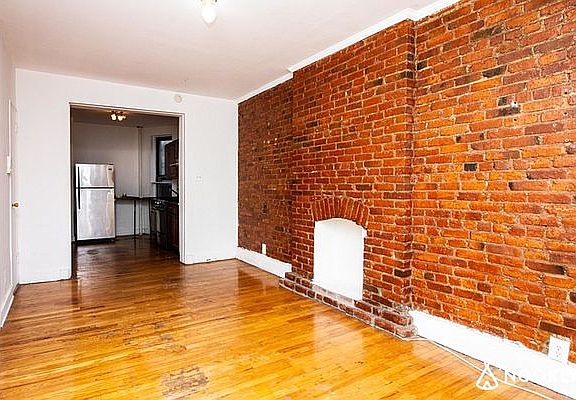 5th image of 352 Lafayette Ave APT 4D