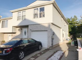37 Hewitt Avenue #FL 1ST, Staten Island, NY 10301