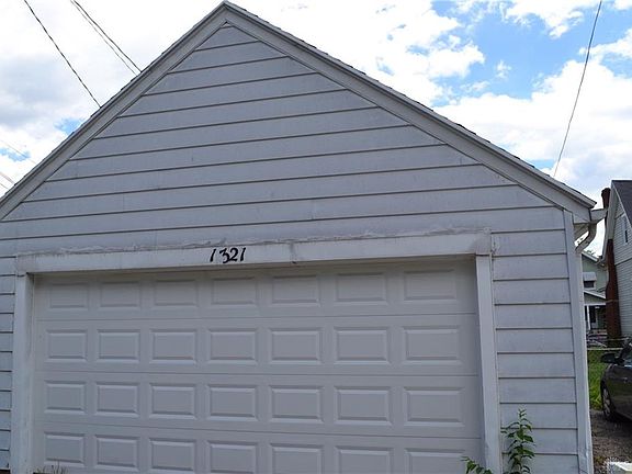 4th image of 1321 Carlisle Ave