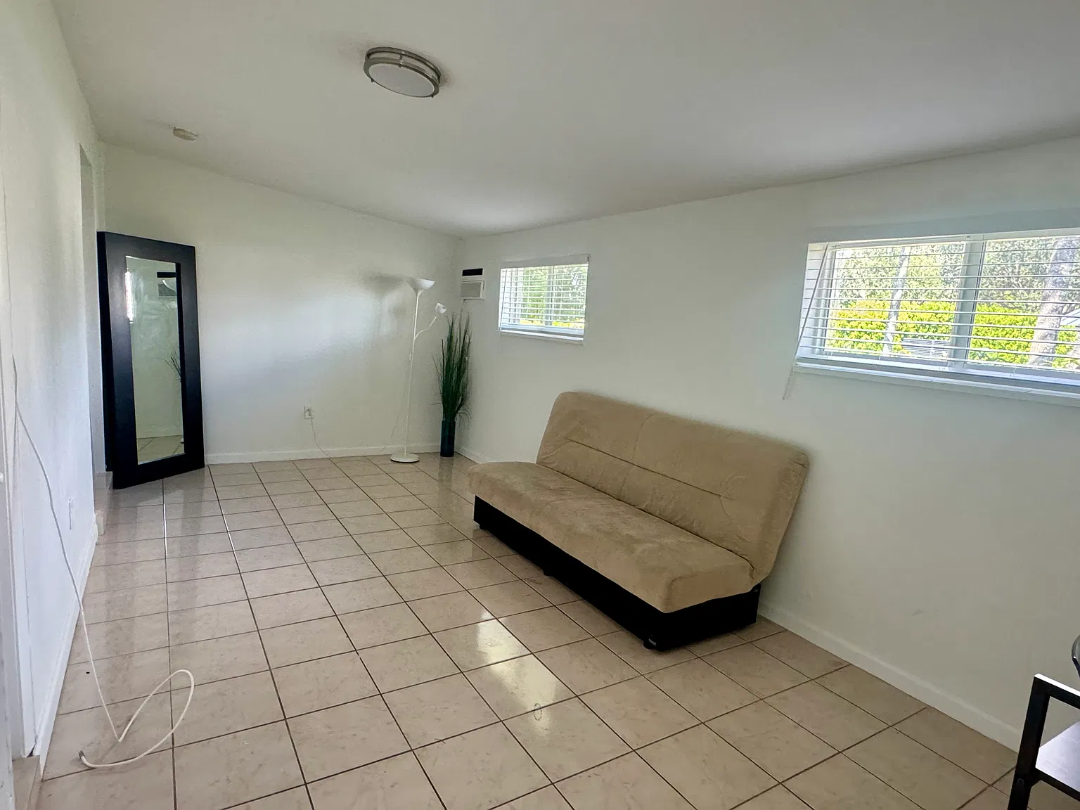 9120 SW 46th Ter — Photo 2