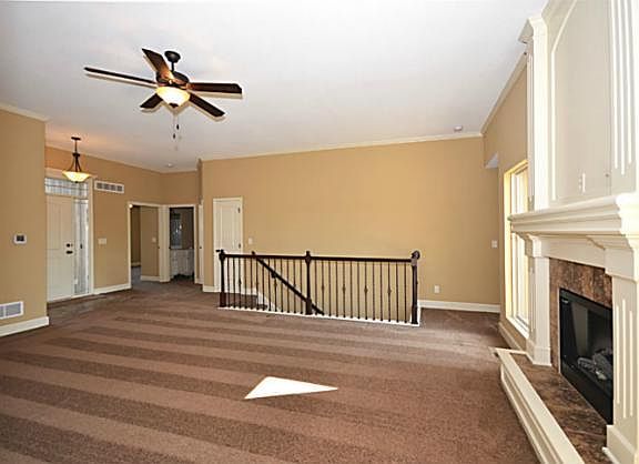 4th image of 12450 N Lauren Cir