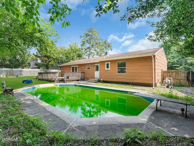 809 Commonwealth Blvd — Photo 41