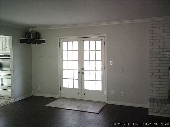 5th image of 10652 E Birch St