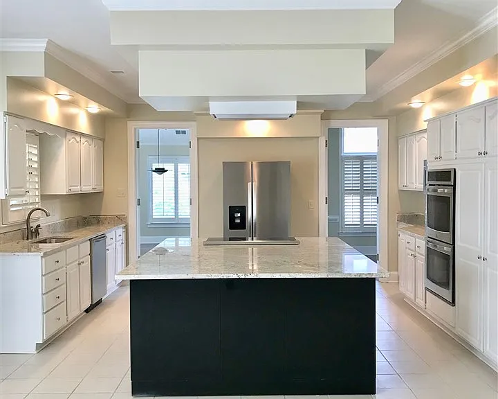 3023 Oakleigh Cv — Photo 12