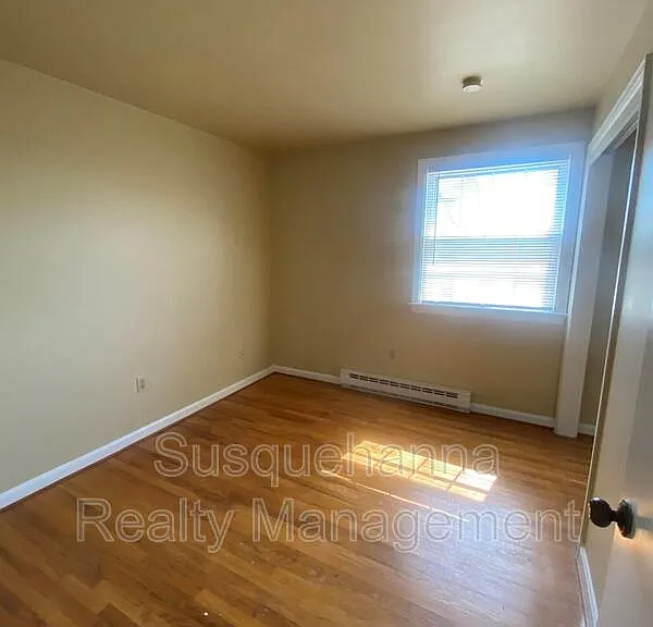 529 Stone Hill Rd — Photo 13