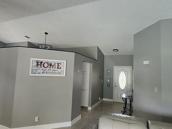 5th image of 5137 Rosen Blvd