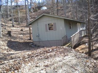 217 Forest Cove Rd, Franklin, NC 28734