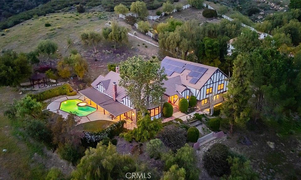 1st image of 47 Coolwater Rd