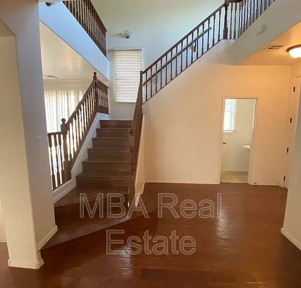 5316 S 23rd Way — Photo 9