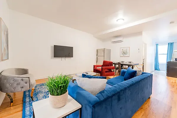 Rented by Furnished Habitat | media 7