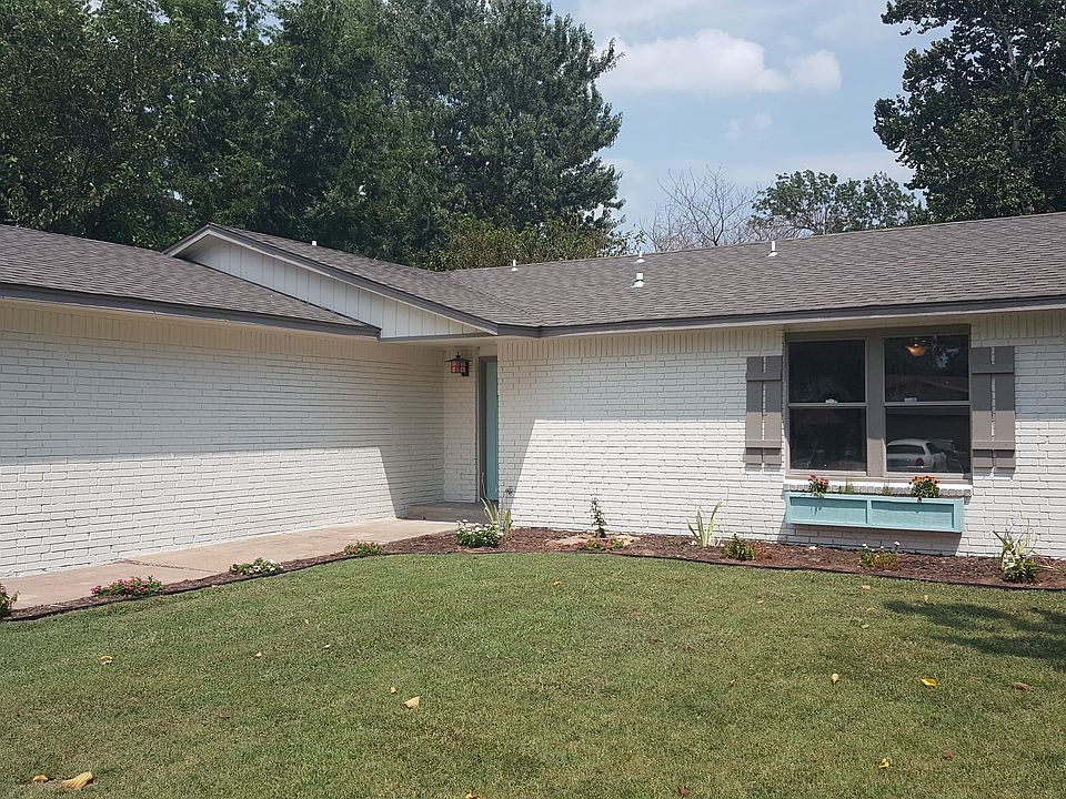1st image of 3213 S 214 East Ave