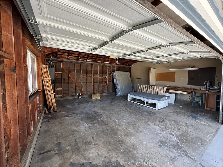7055 Semrad Rd — Photo 33