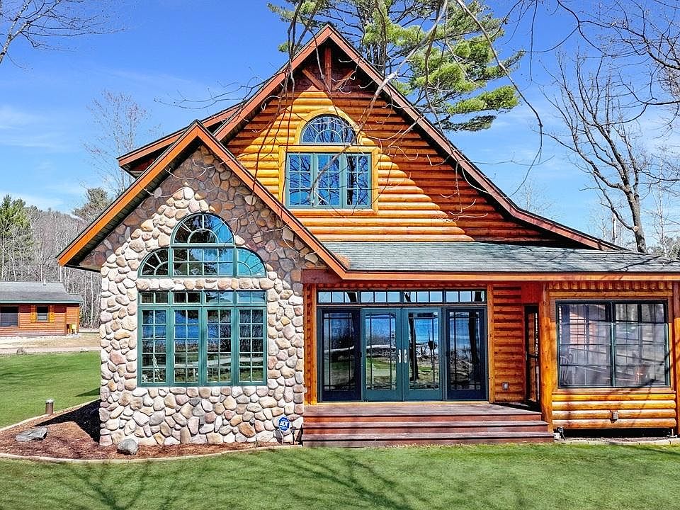 1st image of 4141 Pine Rd #1