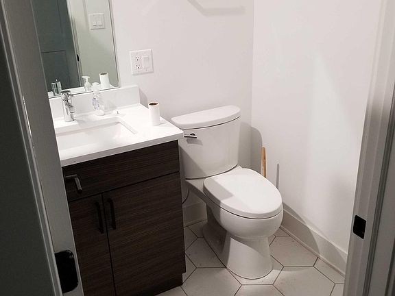 5th image of 5544 W Montrose Ave #1E