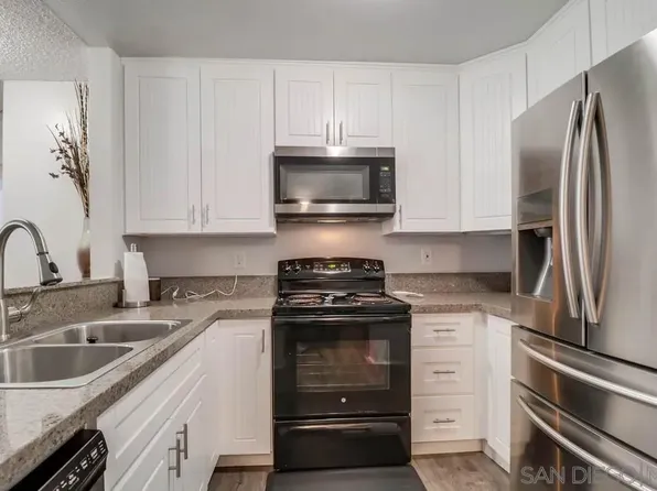 5990 Dandridge Ln Unit 199, San Diego, CA 92115