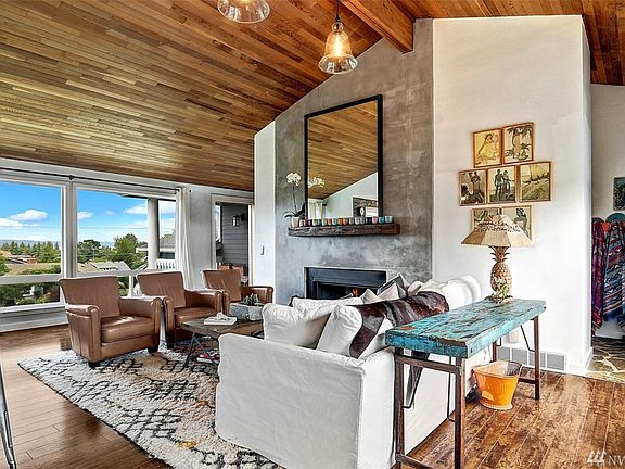 Gorgeous sunsets can be seen from Kitchen and Living Room