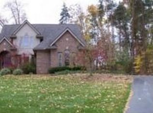 4105 Eucalyptus Way, Pinckney, MI 48169