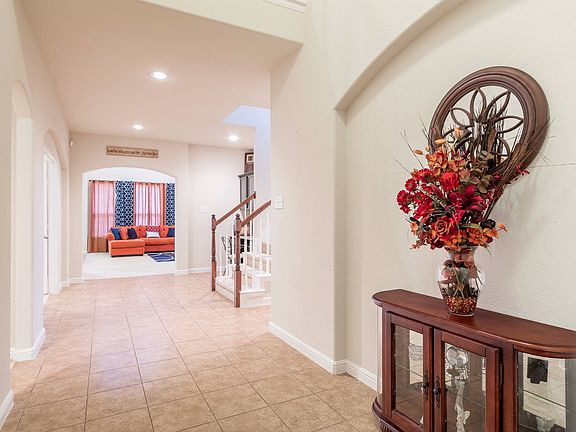 5th image of 3201 Mosswood Dr