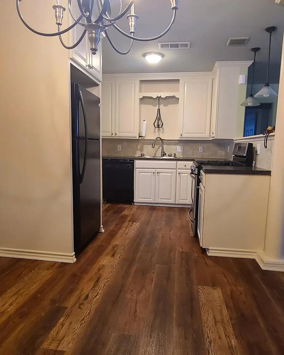 3 bed, 1367 sqft, $1,600 — Photo 4