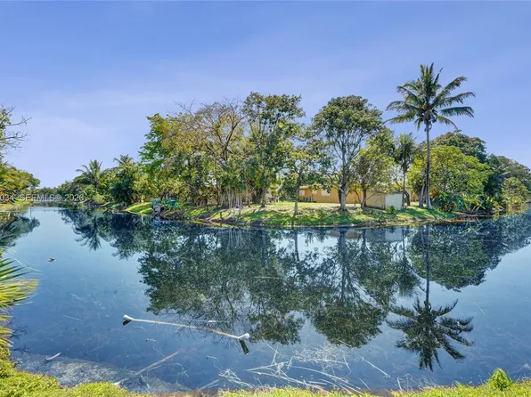 4460 NW 43rd St, Fort Lauderdale, FL 33319