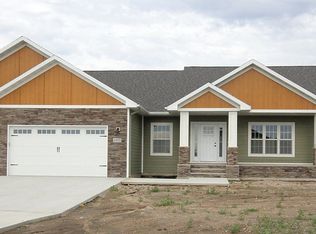 6955 21st St S, Fargo, ND 58104
