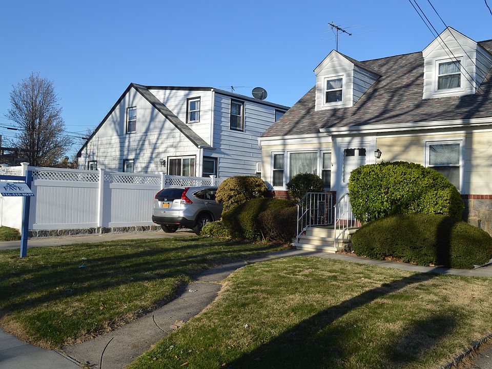 2nd image of 27 Morton Ave