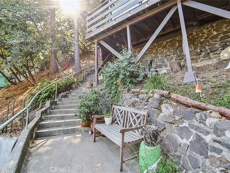 432 Fernwood Pacific Dr — Photo 5