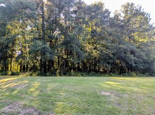 24 Baltimore Rd, Riegelwood, NC 28456