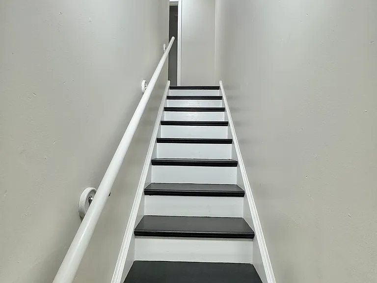 510 Holladay Dr #206 — Photo 4