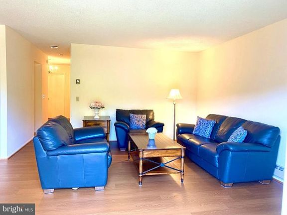 3rd image of 15121 Glade Dr #13-2B