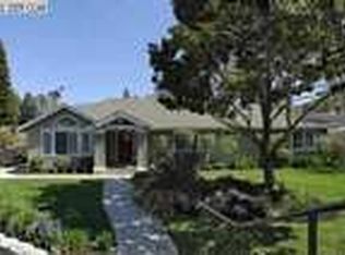 18 Hidden Valley Rd, Lafayette, CA 94549