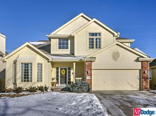 17012 Pierce St, Omaha, NE 68130