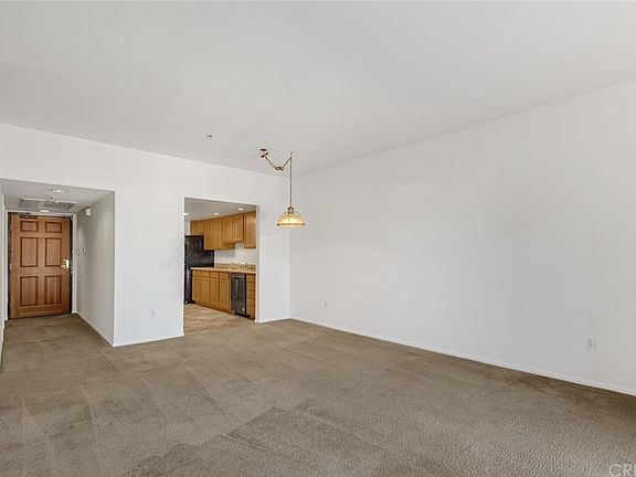4th image of 11124 Burbank Blvd APT 204