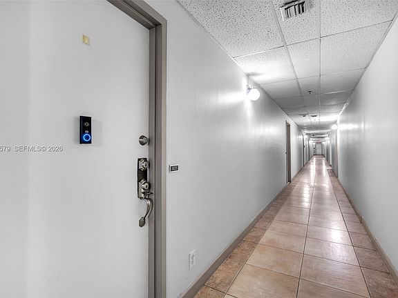 2nd image of 1825 W 44th Pl APT 401